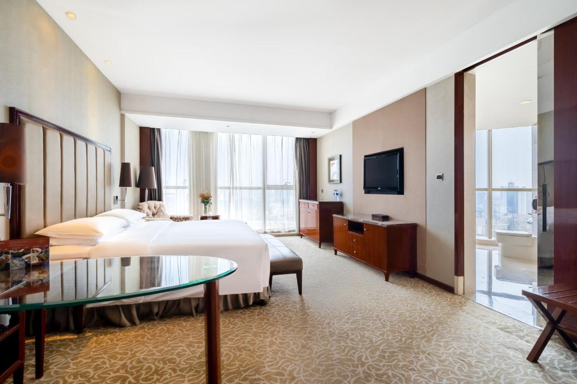 Hotel Crowne Plaza Zhenjiang By Ihg Extérieur photo