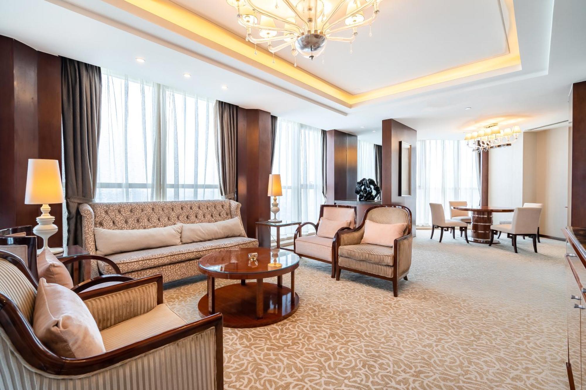 Hotel Crowne Plaza Zhenjiang By Ihg Extérieur photo