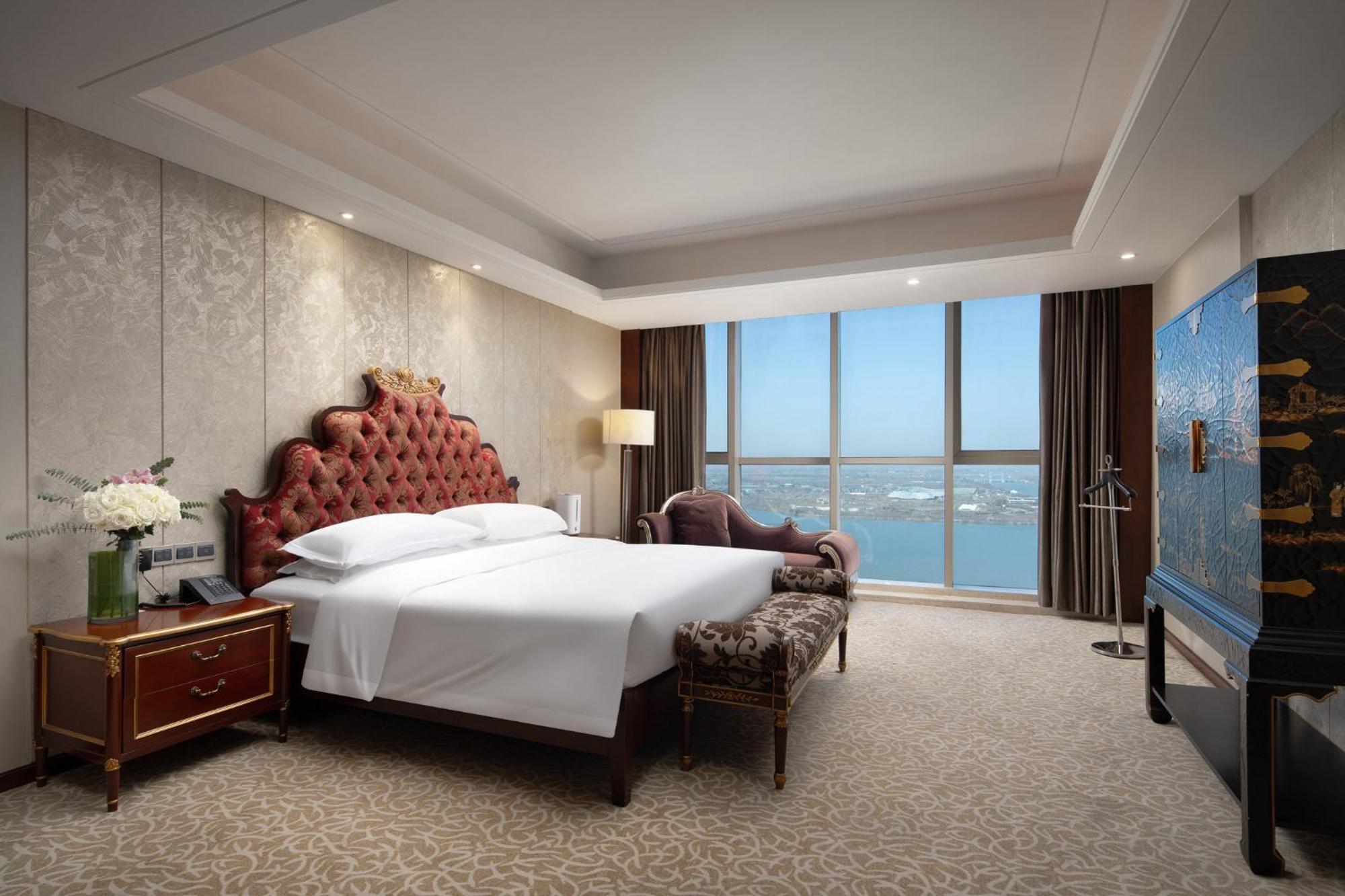 Hotel Crowne Plaza Zhenjiang By Ihg Extérieur photo